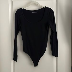 NWOT Abercrombie & Fitch Black Bodysuit